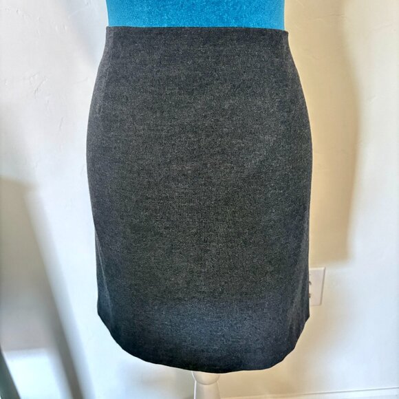 Banana Republic Wool Blend Wrap Skirt Charcoal Grey Side Button Size 10 - Picture 6 of 8